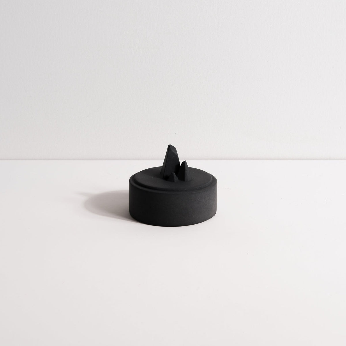 Peng Lai Backflow Stick Incense Burner-Kin Objects